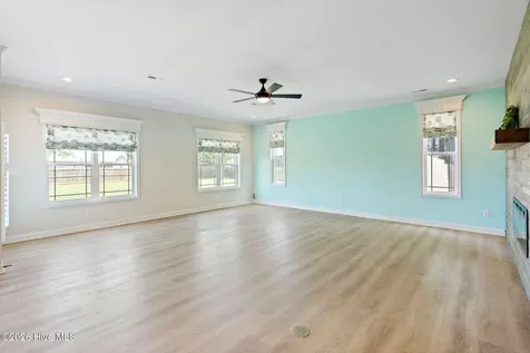 101 Kings Harbor Drive Holly Ridge NC 28445