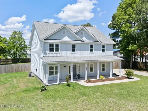 101 Kings Harbor Drive Holly Ridge NC 28445