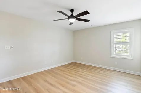 101 Kings Harbor Drive Holly Ridge NC 28445