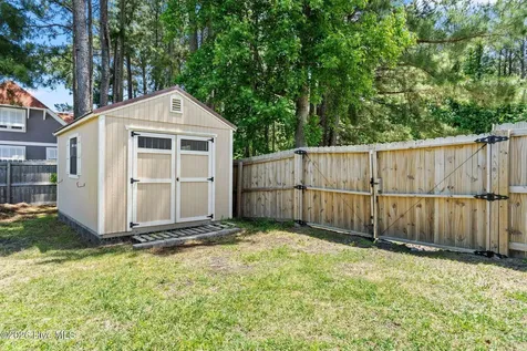101 Kings Harbor Drive Holly Ridge NC 28445