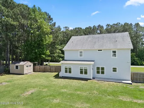 101 Kings Harbor Drive Holly Ridge NC 28445