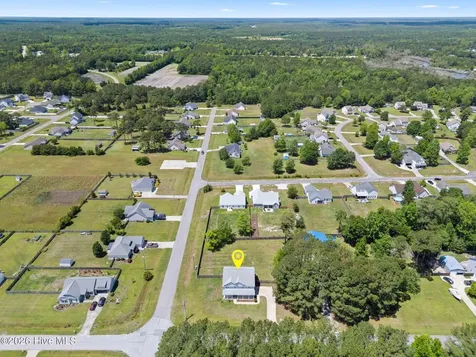 101 Kings Harbor Drive Holly Ridge NC 28445