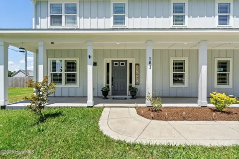 101 Kings Harbor Drive Holly Ridge NC 28445