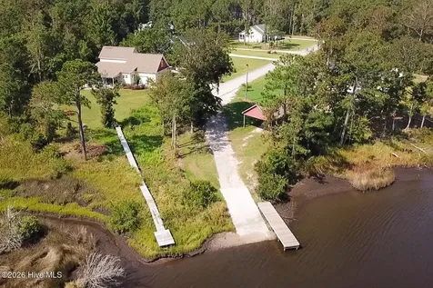 101 Kings Harbor Drive Holly Ridge NC 28445