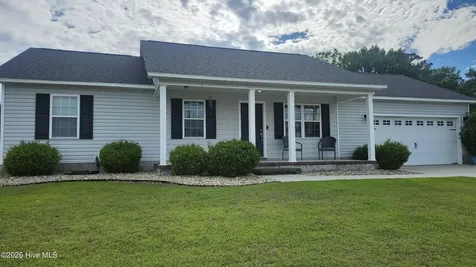 112 Eagle Ridge Drive Beulaville NC 28518