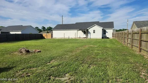 112 Eagle Ridge Drive Beulaville NC 28518