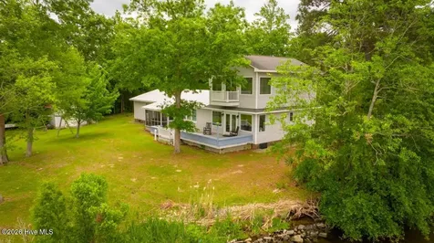 577 Davenport Road Columbia NC 27925