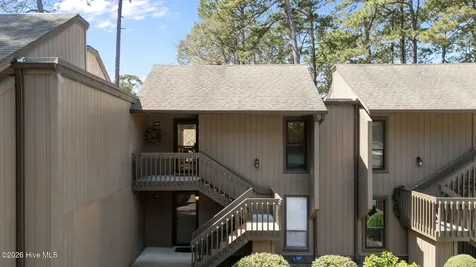 10 Pine Tree Road Pinehurst NC 28374