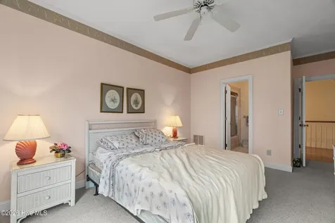 107 Chowan Circle Hertford NC 27944