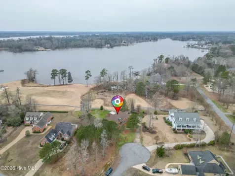 107 Chowan Circle Hertford NC 27944