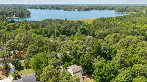 106 Shropshire Lane Seven Lakes NC 27376