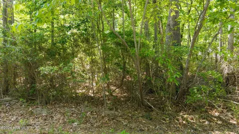 106 Shropshire Lane Seven Lakes NC 27376