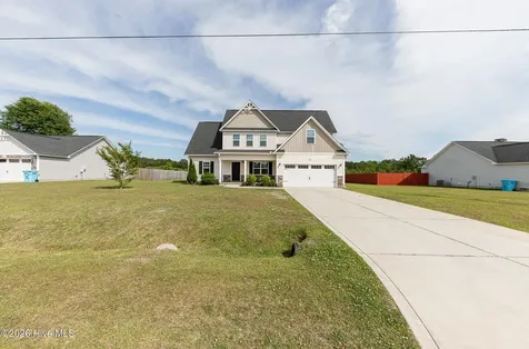 108 Easton Drive Richlands NC 28574