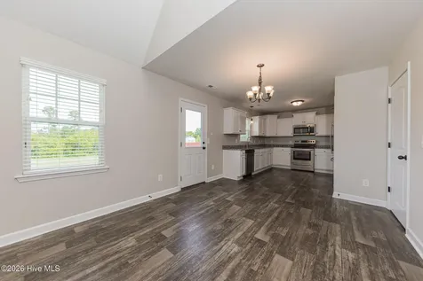 108 Easton Drive Richlands NC 28574
