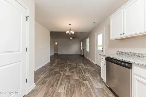 108 Easton Drive Richlands NC 28574