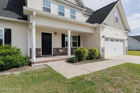 108 Easton Drive Richlands NC 28574
