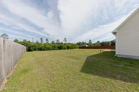 108 Easton Drive Richlands NC 28574