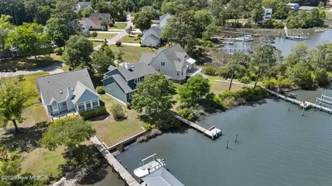 1039 Meridian Drive Sneads Ferry NC 28460