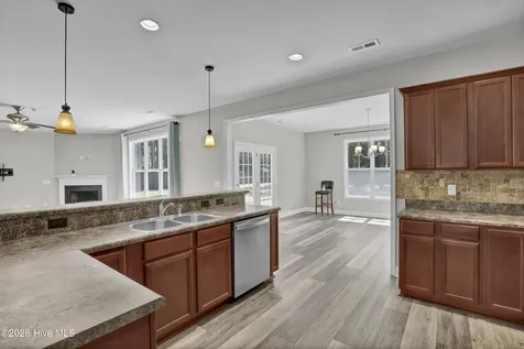 676 Majestic Oaks Drive Hampstead NC 28443