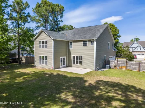 676 Majestic Oaks Drive Hampstead NC 28443