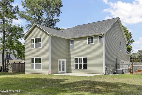 676 Majestic Oaks Drive Hampstead NC 28443