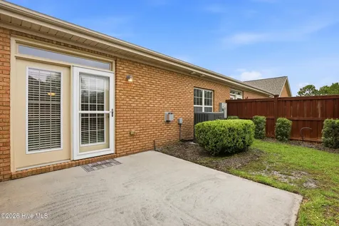 1045 Ryans Court Wilmington NC 28412