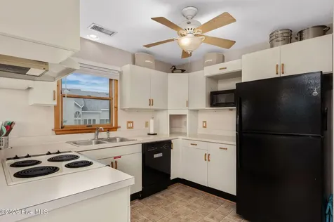 120 Jay Crest Road Duck NC 27949