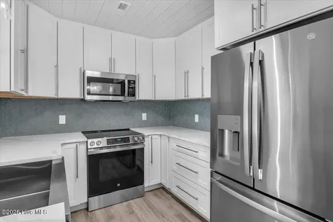 147 NE 19th Street Oak Island NC 28465