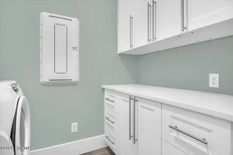 147 NE 19th Street Oak Island NC 28465