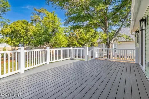 147 NE 19th Street Oak Island NC 28465
