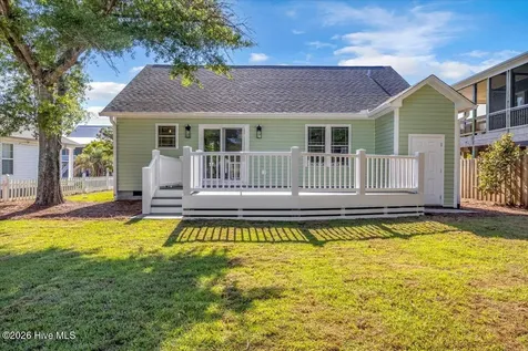 147 NE 19th Street Oak Island NC 28465