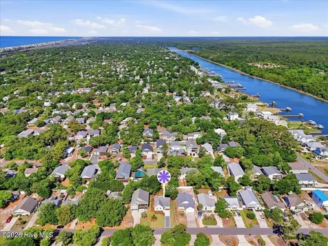 147 NE 19th Street Oak Island NC 28465