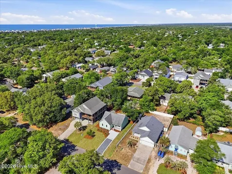 147 NE 19th Street Oak Island NC 28465