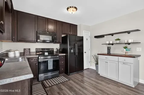 409 N Hines Street Holly Ridge NC 28445