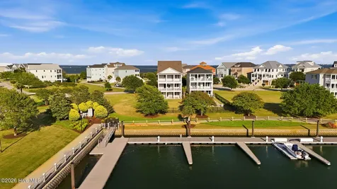 204 Back Street Newport NC 28570