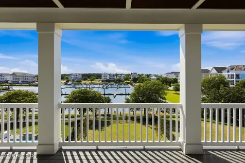 204 Back Street Newport NC 28570