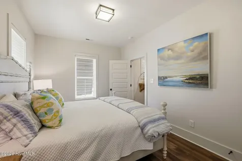 204 Back Street Newport NC 28570