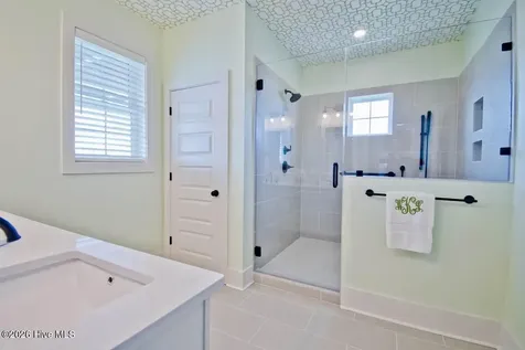 204 Back Street Newport NC 28570