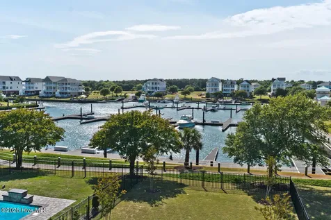 204 Back Street Newport NC 28570