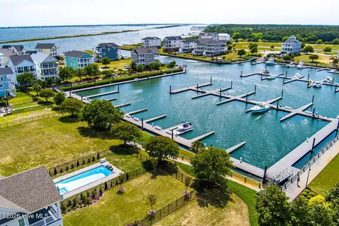 204 Back Street Newport NC 28570