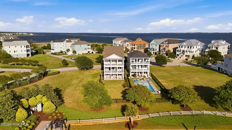 204 Back Street Newport NC 28570