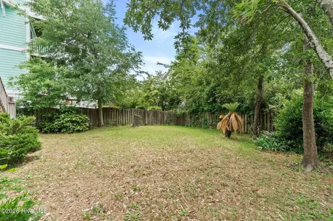 309 Greenville Avenue Carolina Beach NC 28428