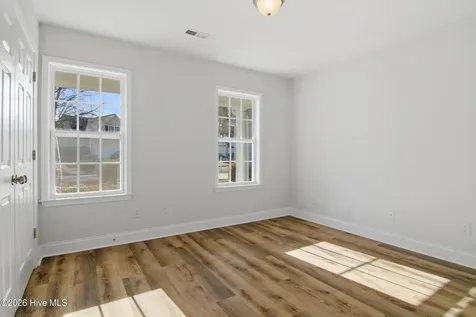 119 Woodford Road NE Leland NC 28451