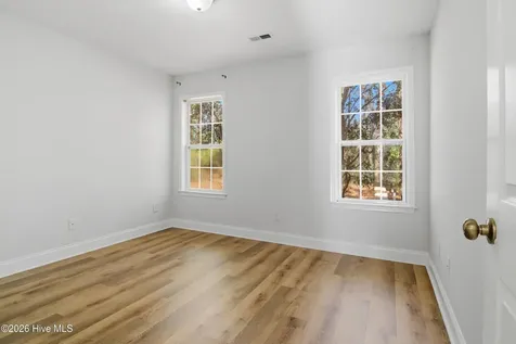 119 Woodford Road NE Leland NC 28451