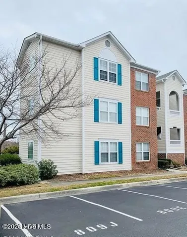 809 March Court Wilmington NC 28405