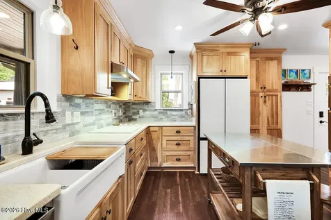 319 NE 42nd Street Oak Island NC 28465