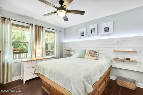 319 NE 42nd Street Oak Island NC 28465