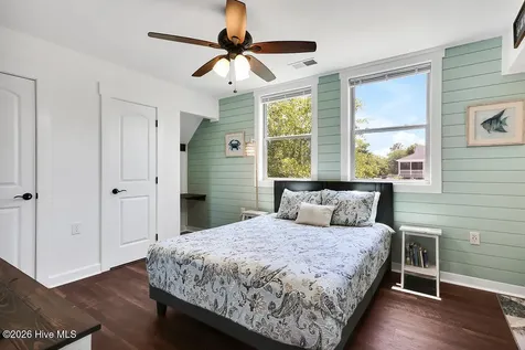 319 NE 42nd Street Oak Island NC 28465