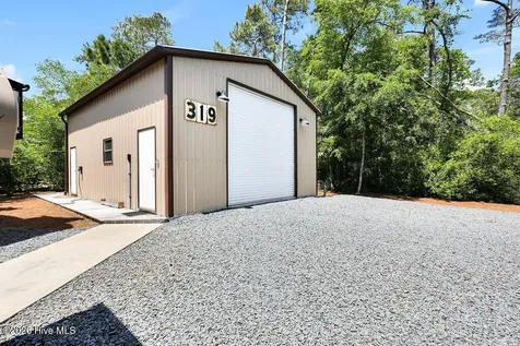 319 NE 42nd Street Oak Island NC 28465