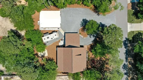 319 NE 42nd Street Oak Island NC 28465